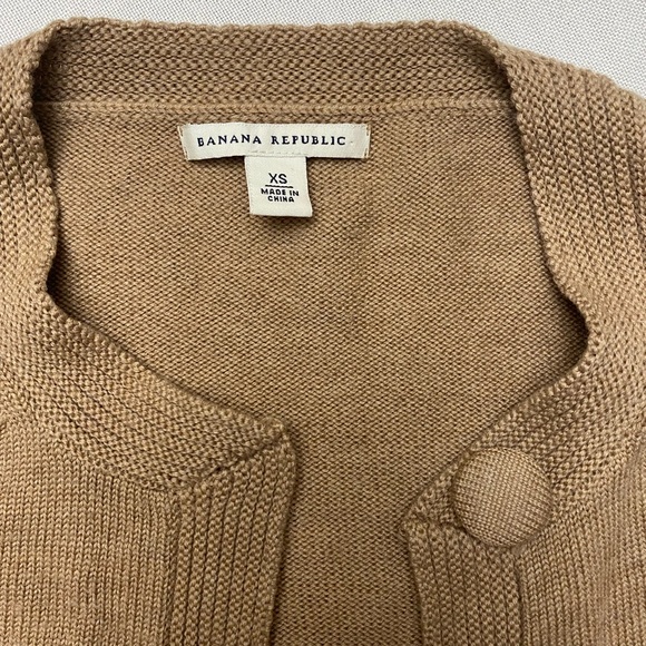 Banana Republic Beautiful Merino Wool Cardigan - Picture 3 of 5